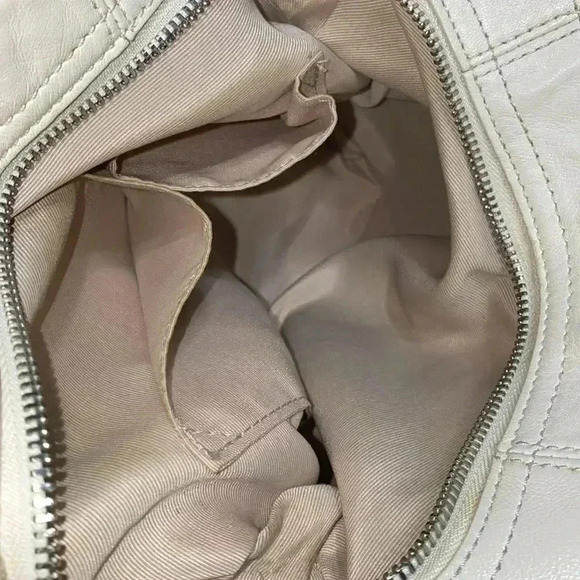 Gray & cream vintage coach shoulder bag - Picture 13 of 16